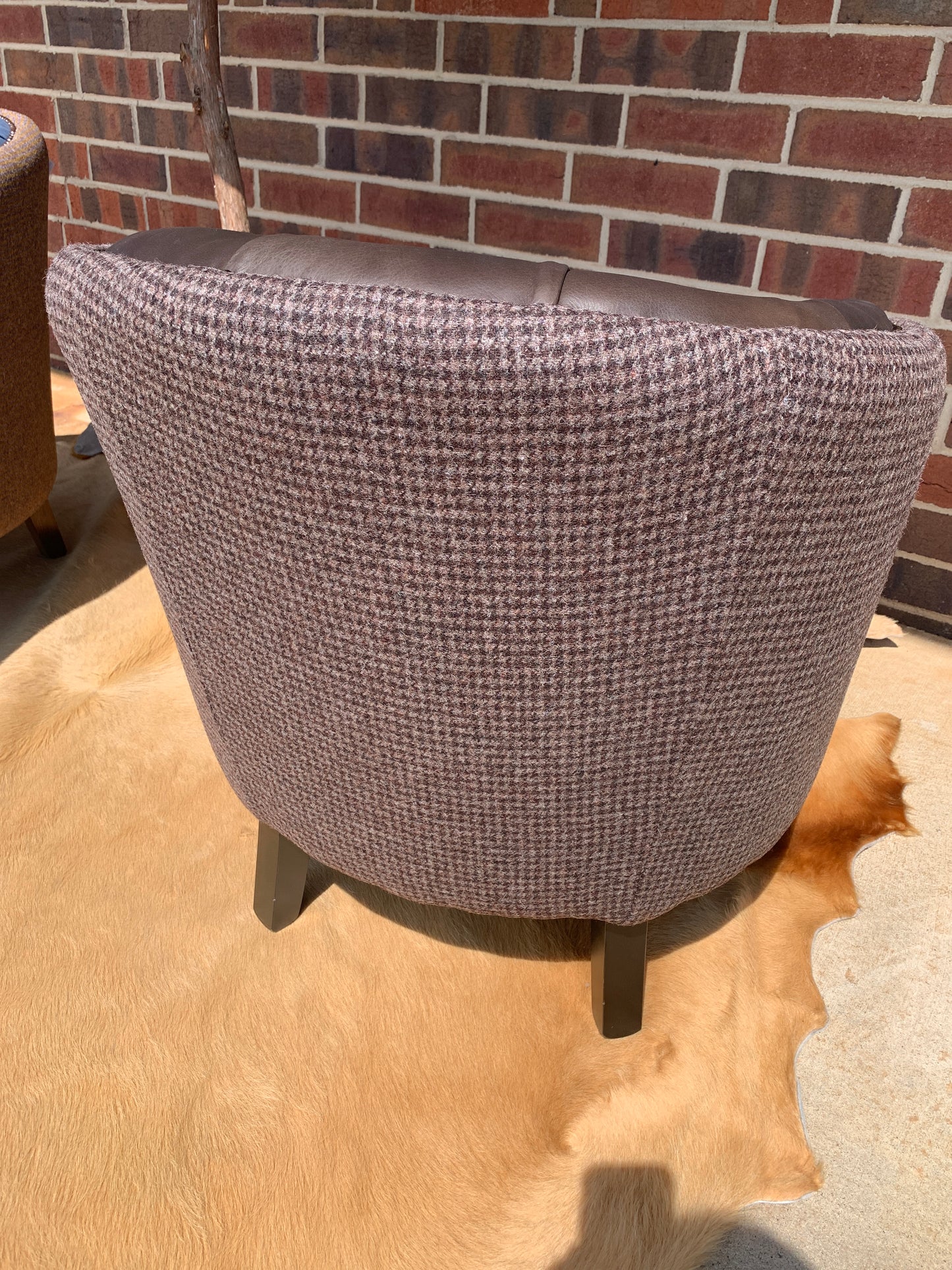 Houndstooth Barrel Chair